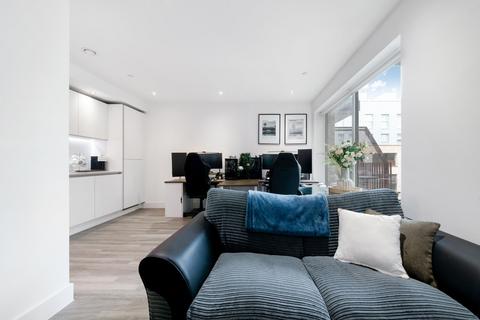1 bedroom apartment for sale, Wray Avenue, London, E16