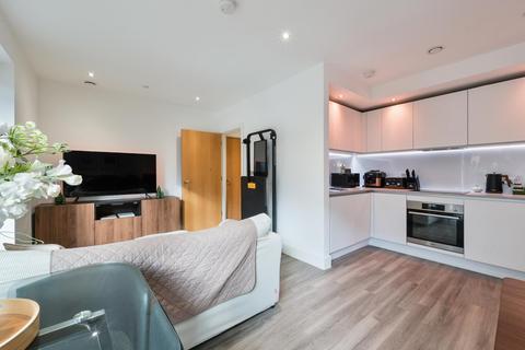 1 bedroom apartment for sale, Wray Avenue, London, E16
