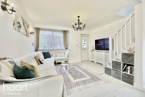 undefined, Tenth Avenue, Luton