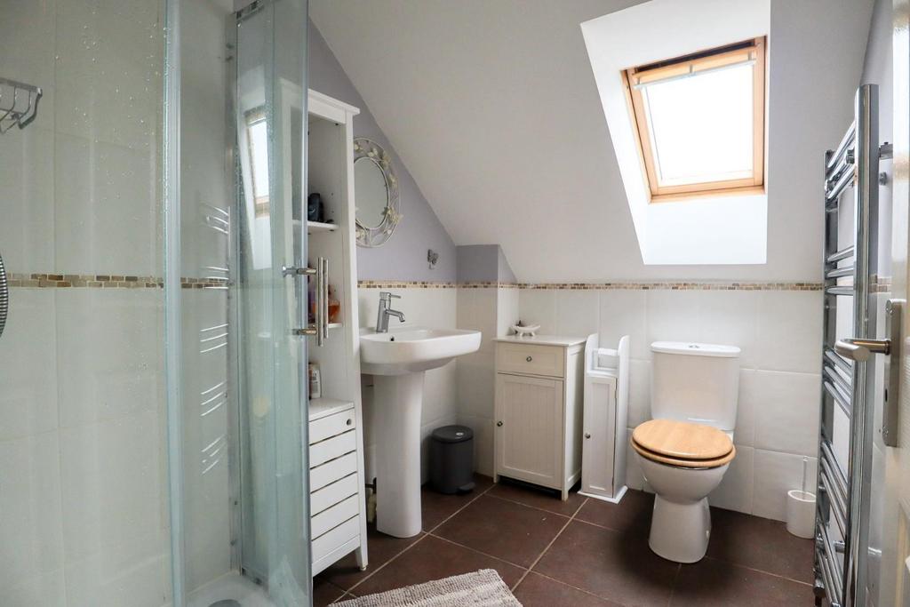 Ensuite.jpg