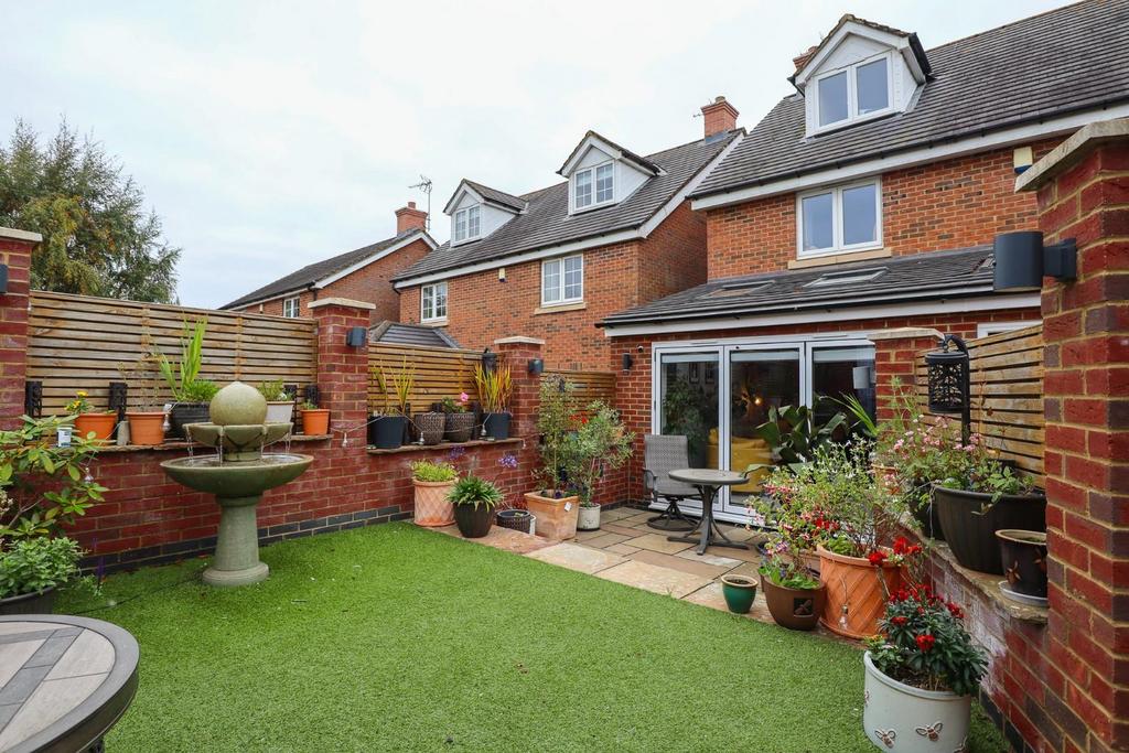 Front garden.jpg