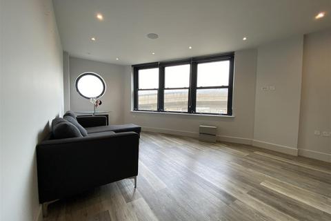 2 bedroom flat to rent, Fulham Road, London
