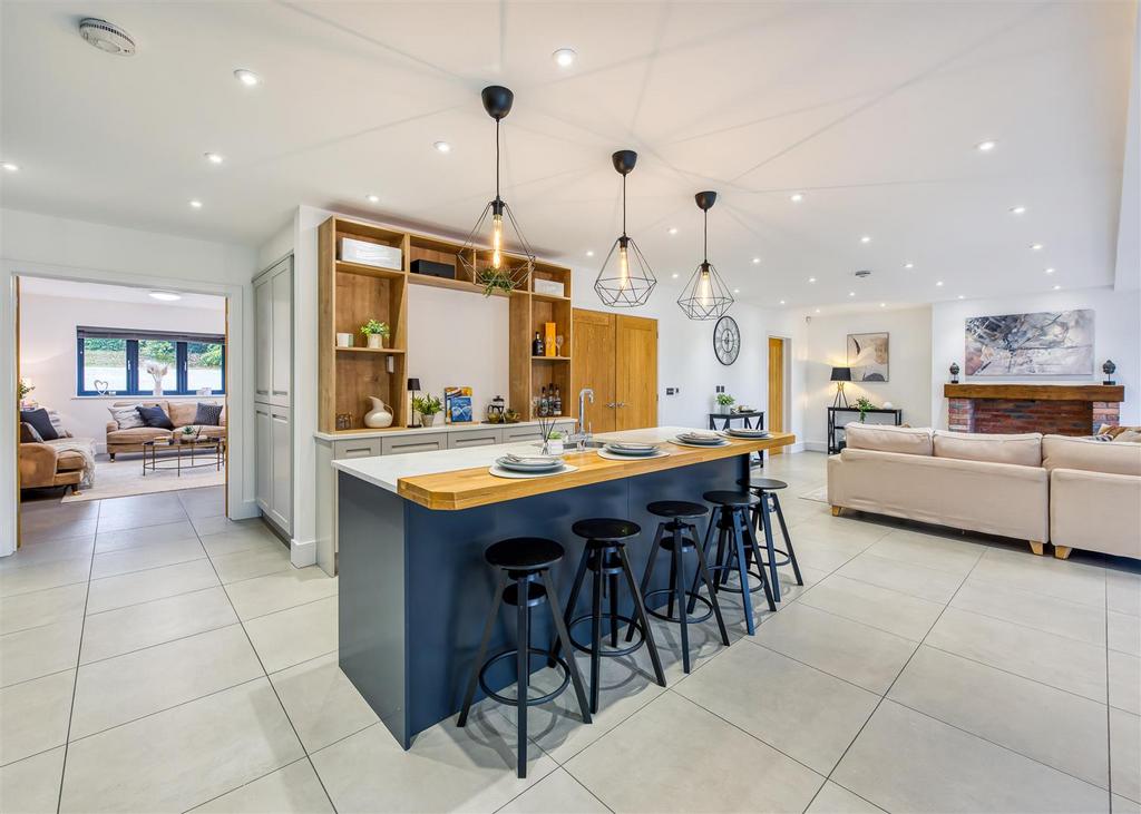 108 Springhill Lane-31.jpg