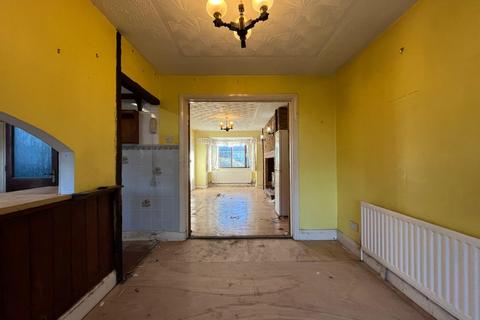 3 bedroom semi-detached house for sale, Suffolk Gardens, South Shields, Tyne and Wear, NE34 7JF