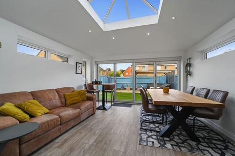 3 bedroom detached house for sale, The Josselyns, Trimley St. Mary, IP11