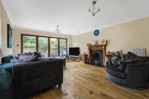 4 bedroom detached house for sale, Metcalfe Way, Haddenham CB6