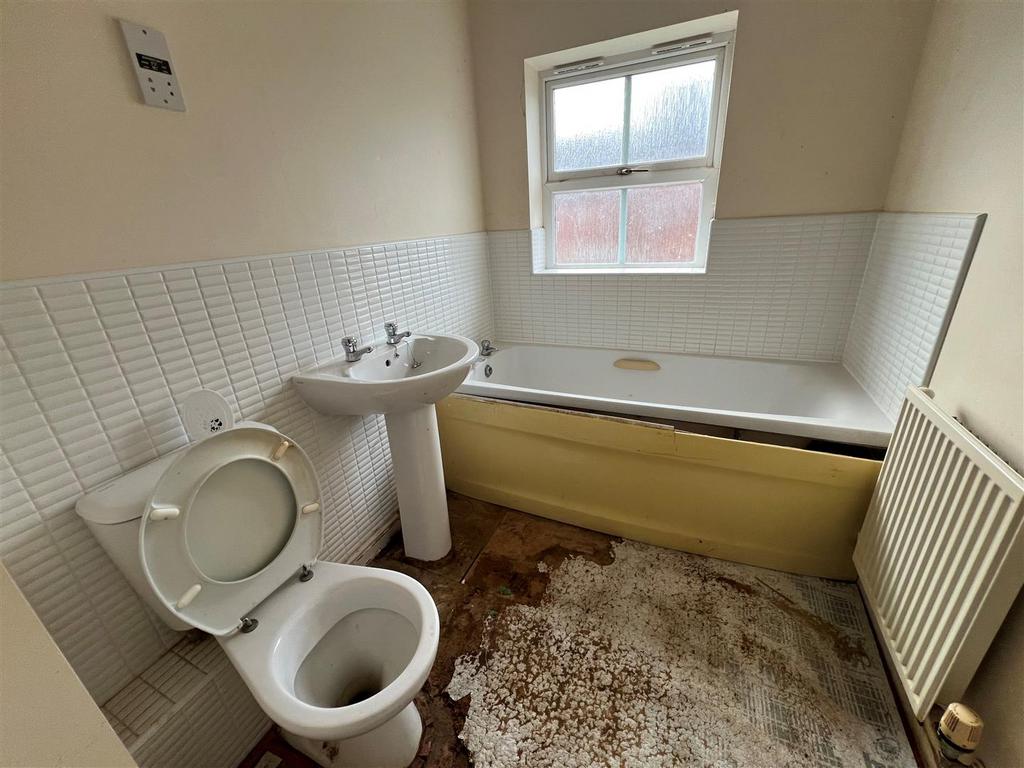 Bath.jpg