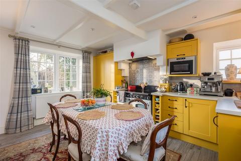 undefined, Daisy Cottage, Church Lane, Thornton-Le-Dale, Pickering, YO18 7QL