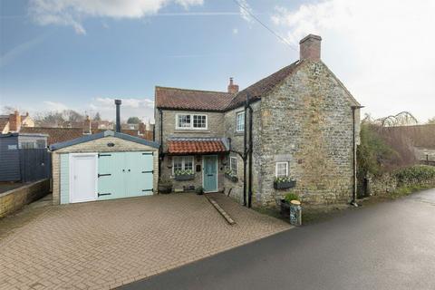Daisy Cottage, Church Lane, Thornton-Le-Dale, Pickering, YO18 7QL