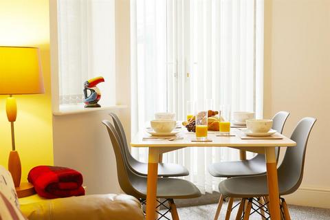 2 bedroom apartment for sale, 7a Rutland Terrace Queens Parade, Scarborough, YO12 7JB