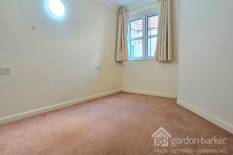 2 bedroom flat for sale, Seafield Road, Bournemouth BH6