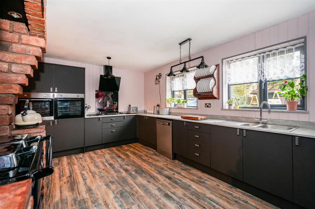 Kitchen/breakfast room