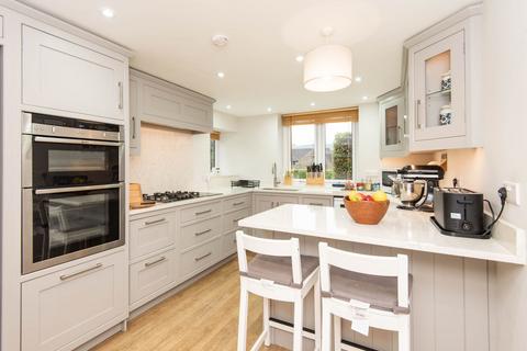 4 bedroom detached house for sale, Matlock Road, Chesterfield S45