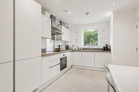 3 bedroom end of terrace house for sale, Charlotte Avenue, Bicester, OX27