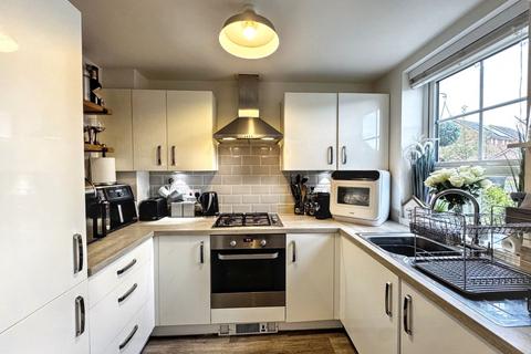 undefined, Beautifully presented throughout
