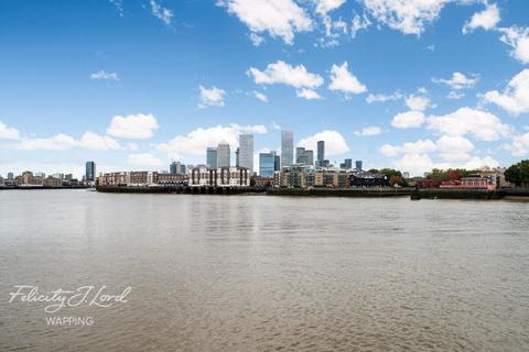 1 bedroom flat for sale, New Crane Place, LONDON E1W
