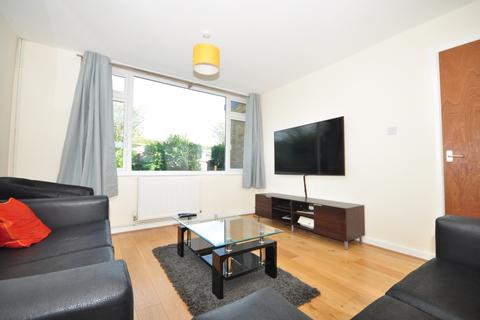 undefined, Wakefords Way Havant PO9