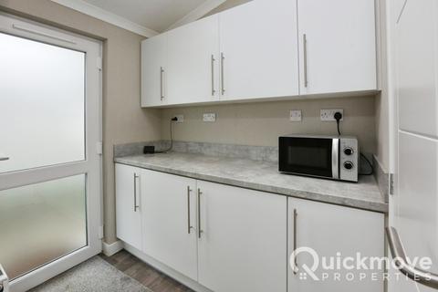undefined, Southampton, Hampshire, SO31