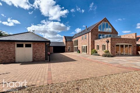 5 bedroom detached house for sale, Lucky Lane, Walpole St Andrew