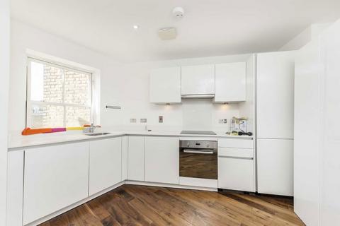 2 bedroom flat to rent, Malvern Road, London NW6