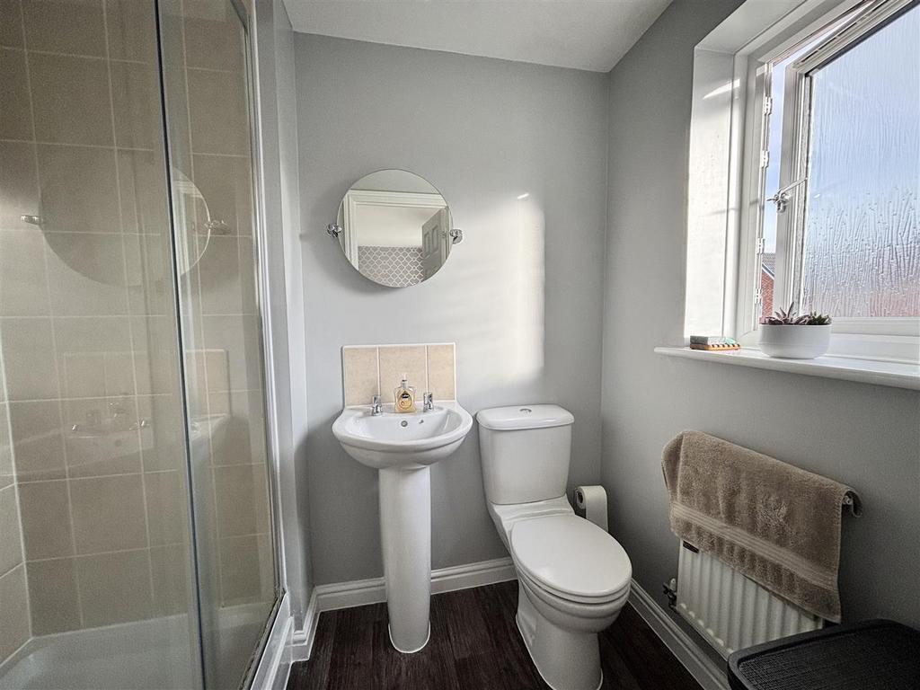 Ensuite Shower Room