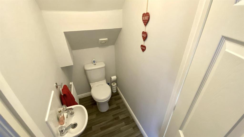 Cloakroom/WC