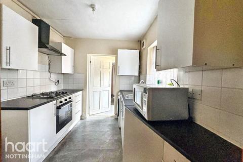 4 bedroom semi-detached house for sale, Hungerton Street, Lenton