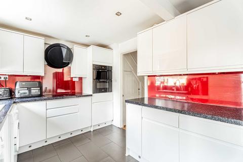 undefined, Cell Barnes Lane, Hertfordshire AL1