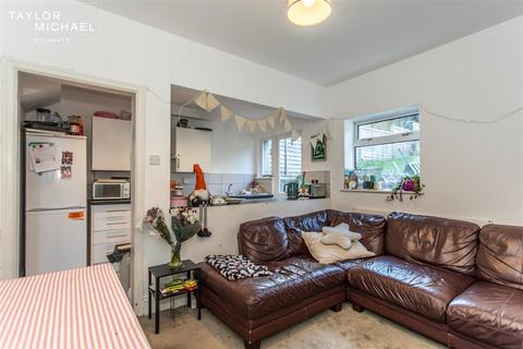 6 bedroom terraced house to rent, Hollingdean Terrace, Brighton