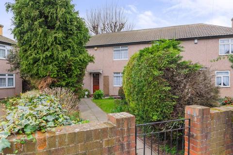 undefined, Lincoln Road, Plaistow, London, E13