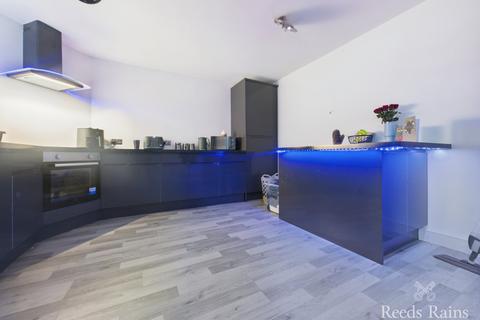 3 bedroom semi-detached house for sale, Ravensworth Road, Durham DL17