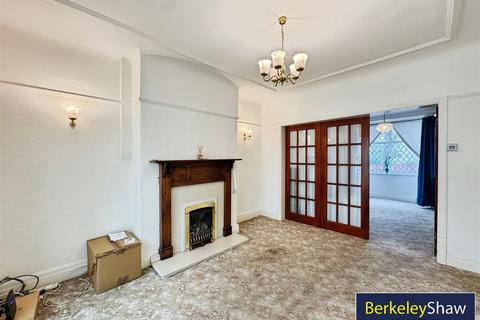 undefined, Burdett Road, Liverpool