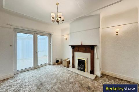undefined, Burdett Road, Liverpool