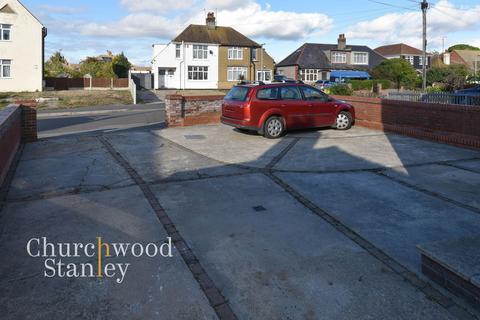 3 bedroom semi-detached house for sale, Coppins Road, Clacton-On-Sea, CO15