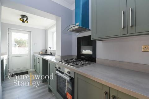 3 bedroom semi-detached house for sale, Coppins Road, Clacton-On-Sea, CO15