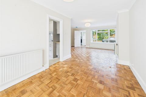 undefined, Royston Close, Walton-On-Thames