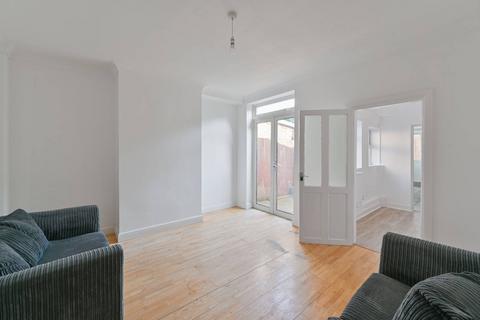 3 bedroom terraced house for sale, Derinton Road, Tooting Bec, London, SW17