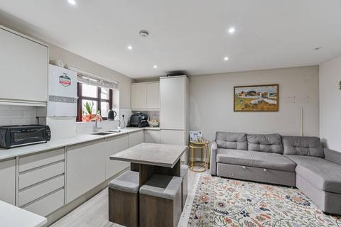 undefined, Lewis Road, Mitcham, CR4