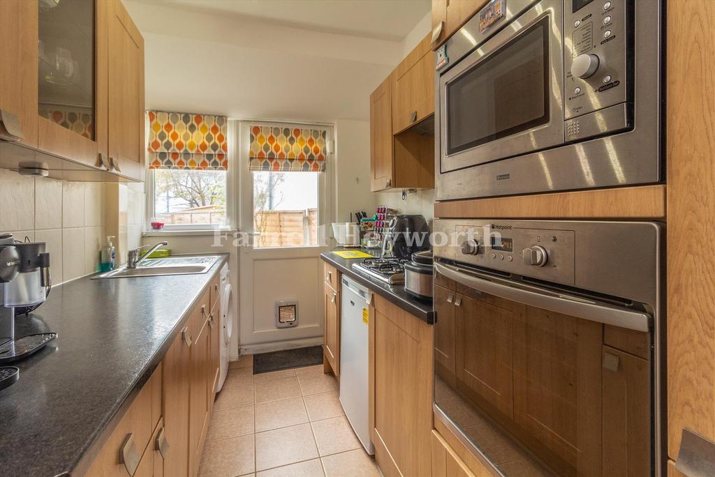 Kitchen image 2