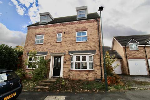 5 bedroom detached house for sale, St. Martins Close, Birmingham B36