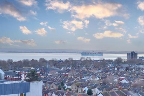 undefined, Southchurch Road, Southend-on-Sea SS1