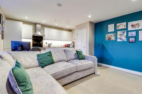 1 bedroom apartment for sale, Southchurch Road, Southend-on-Sea SS1