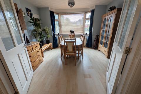 11 Greenhill Avenue, Caterham, CR3 6PR
