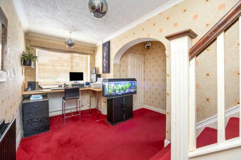 11 Greenhill Avenue, Caterham, CR3 6PR