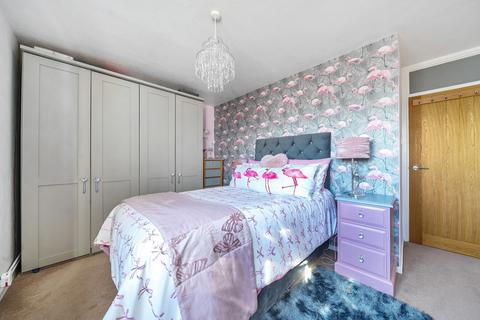 2 bedroom flat for sale, Trinity Green, Hampshire PO12