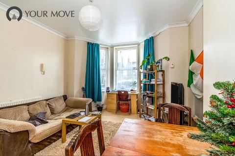 1 bedroom flat to rent, Portswood Road, Hampshire SO17