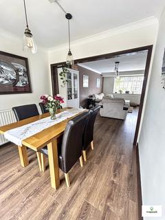 3 bedroom semi-detached house for sale, Scunthorpe DN17