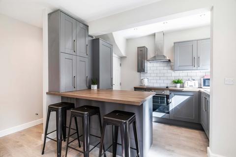 5 bedroom house to rent, Granby Place, Leeds LS6