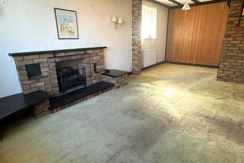 2 bedroom detached bungalow for sale, Fulmar Drive, Hythe