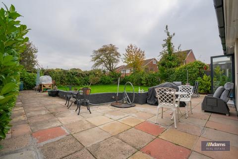 undefined, Woburn Drive, Cronton, Widnes